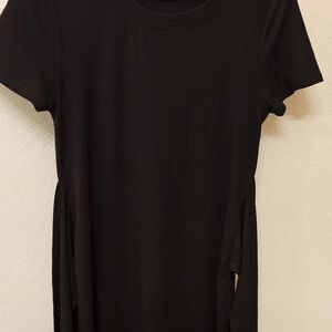 Rachel Zoe Black Ribbed Midi Dress with Short Sleeves